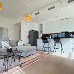 1 Bhk Luxurious Stay Reem Island With Beach Access