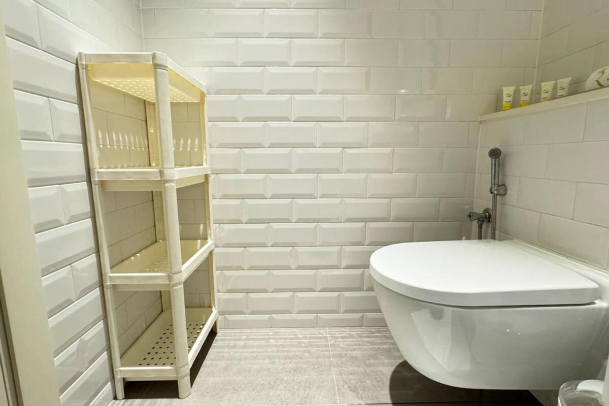 1 Bhk Luxurious Reem Island With Access Apartment *