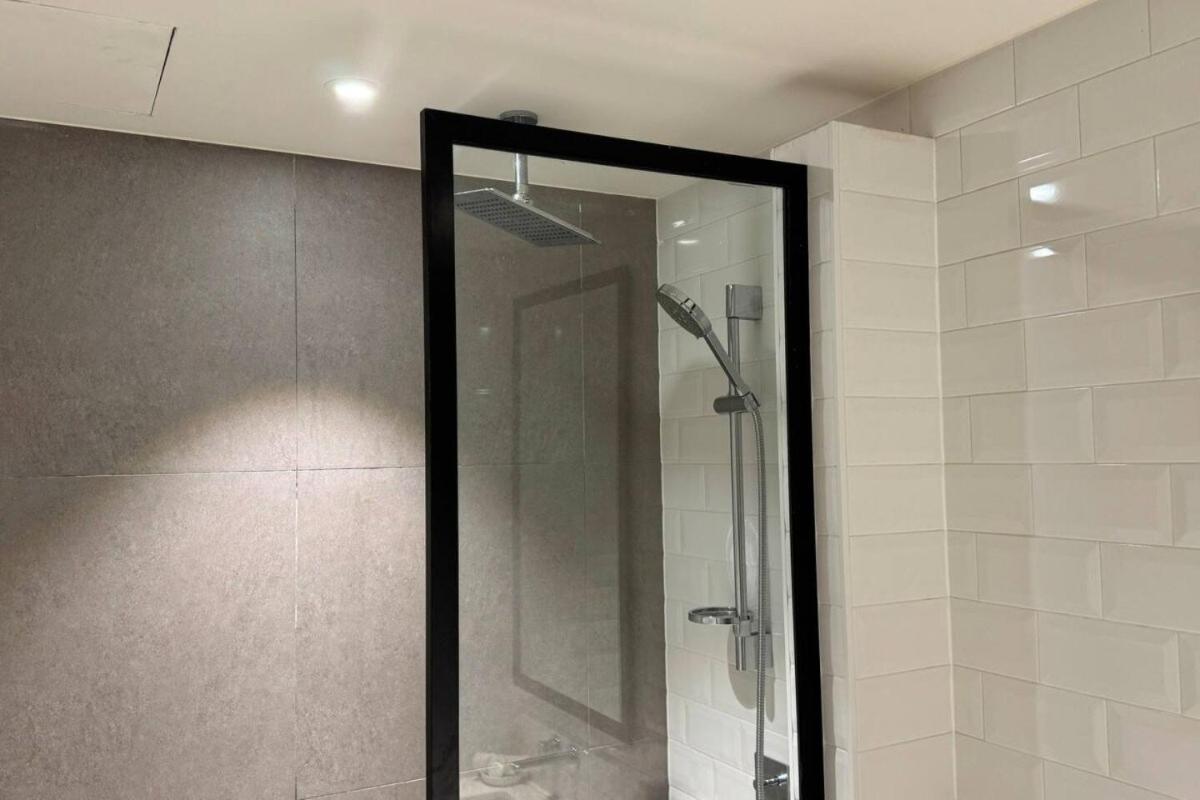1 Bhk Luxurious Reem Island With Access Apartment *